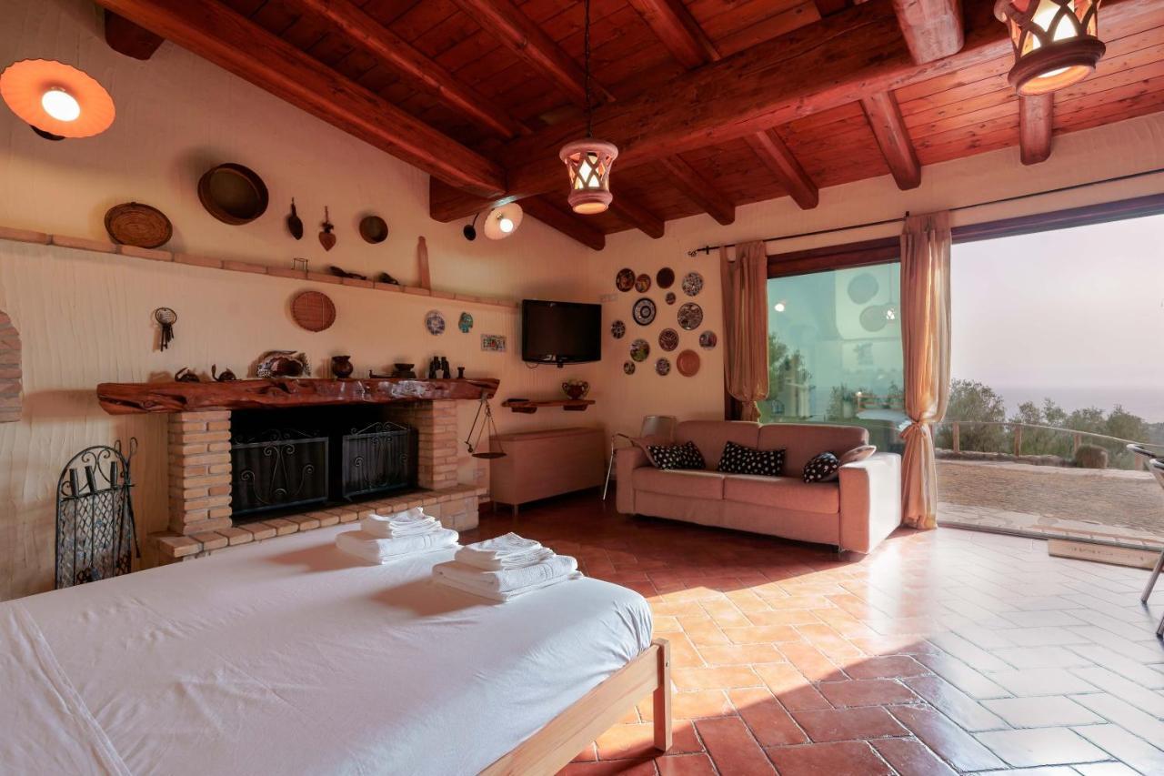 Cedri 14 Guest House Capitana Luaran gambar