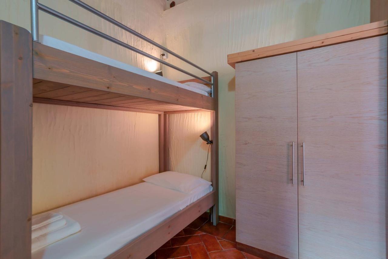 Cedri 14 Guest House Capitana Luaran gambar